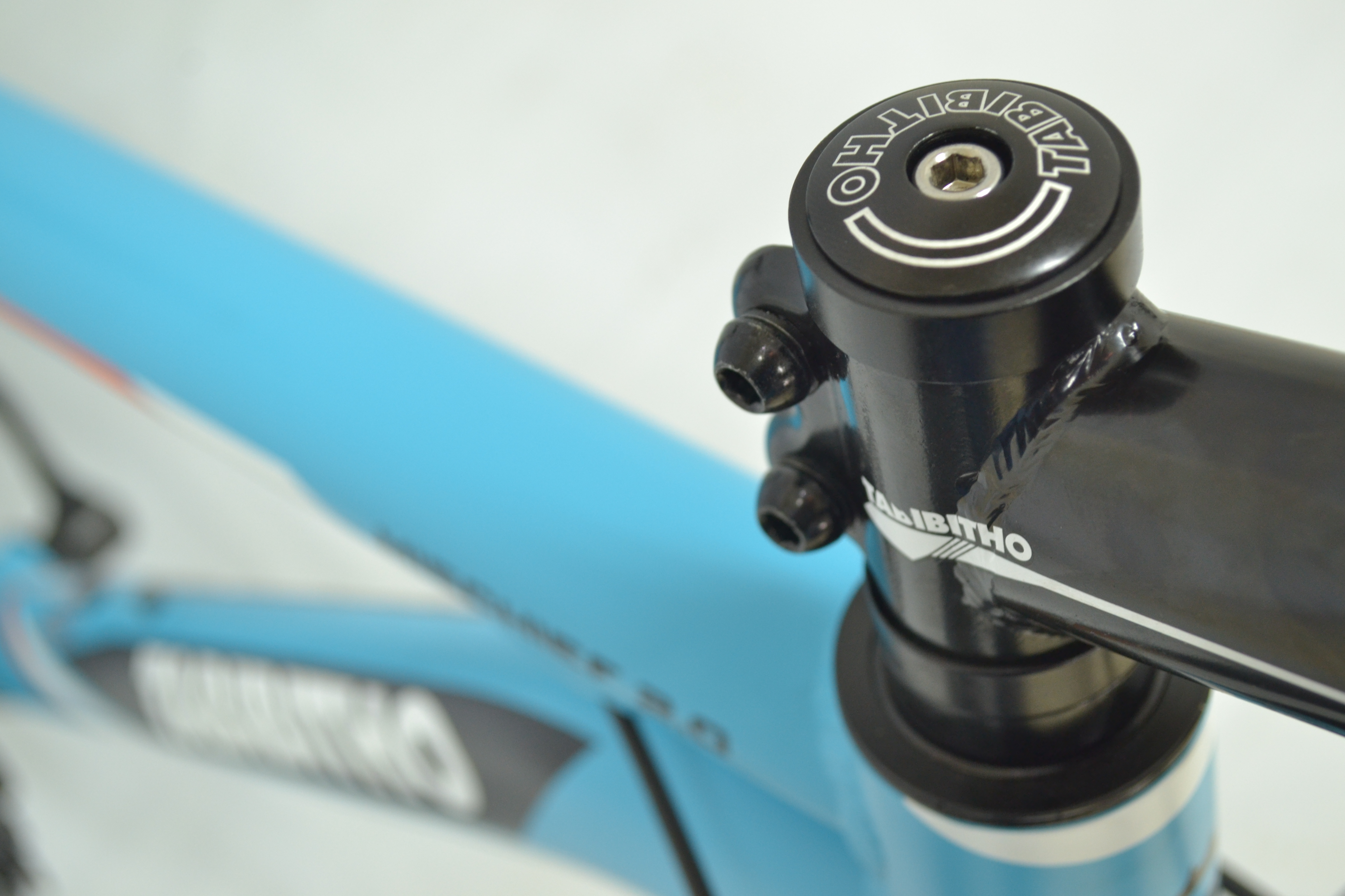 26″ Mischief 2.0 – Tosca Blue