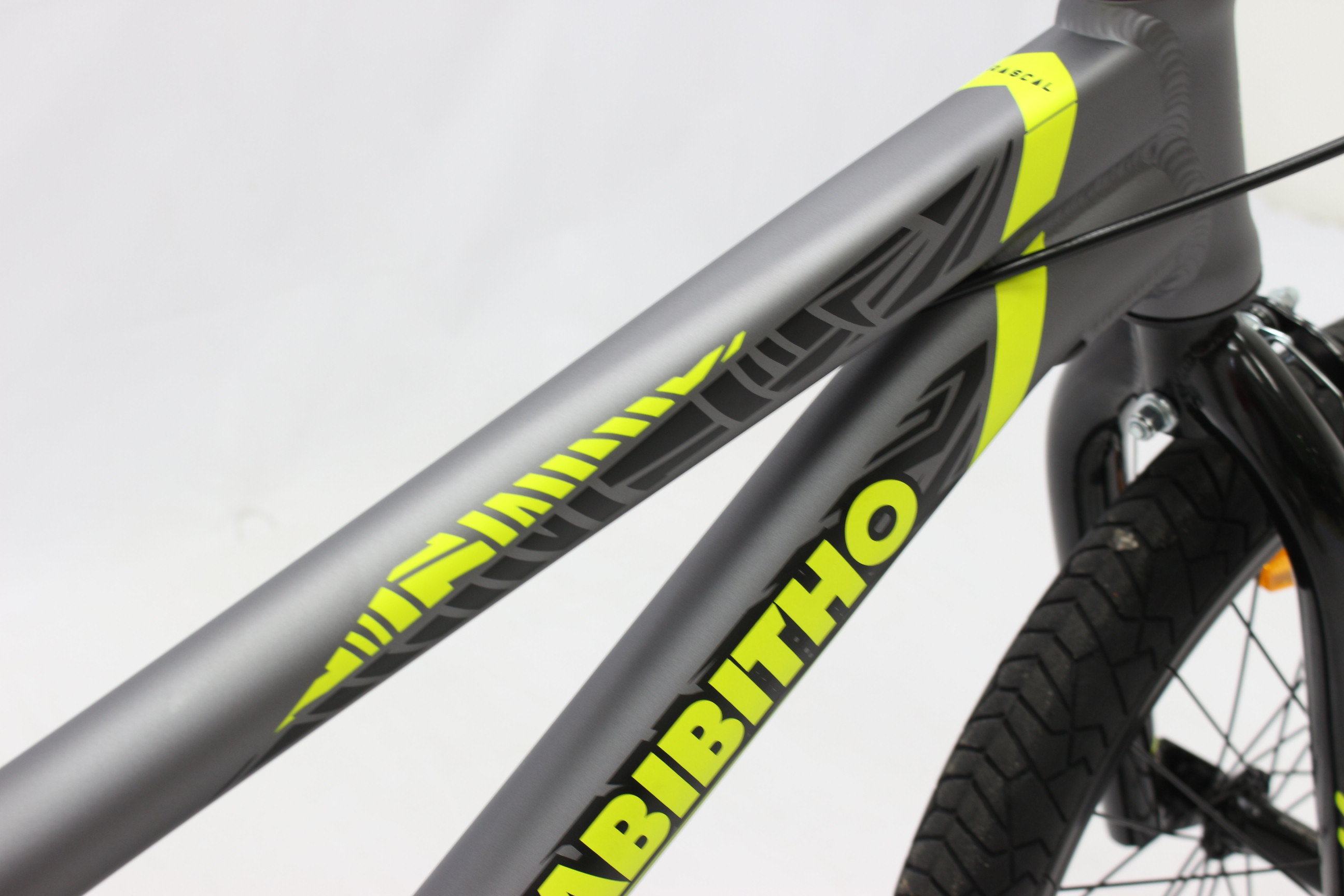 20″ New Rascal Grey